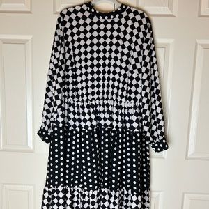 ELOQUII Size 20 Black & White Harlequin Maxi Dress